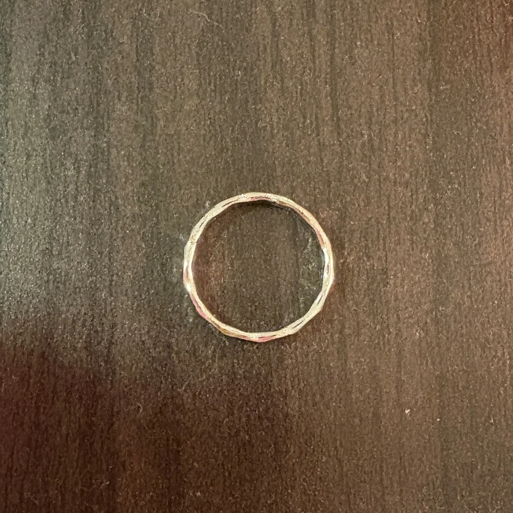Silver stackable faceted ring - approx. Size 7.5 - very gently used - Picture 2 of 3